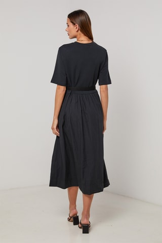 Vestido midi - Negro