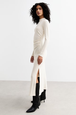 Vestido justo - Cru
