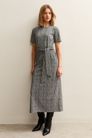 Vestido médio - Cinzento