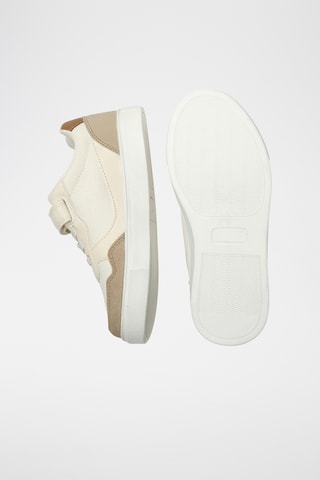 Zapatillas de piel de serraje - Beige