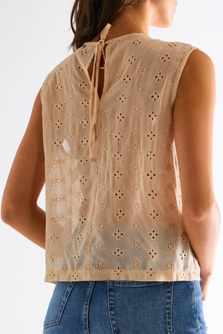 Blouse en broderie anglaise - Beige