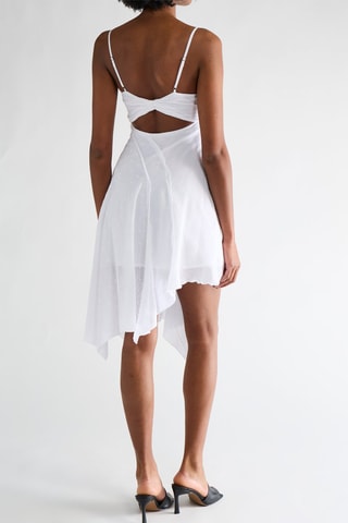 Robe volantée en broderie anglaise - Blanc