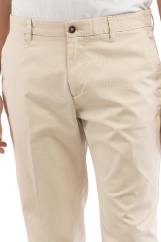 Pantalón chino