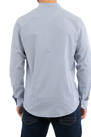 Camisa