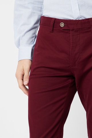 Pantalón chino slim fit - Burdeos