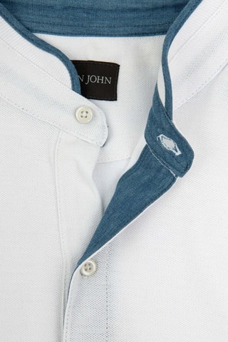 Polo - Blanco y azul