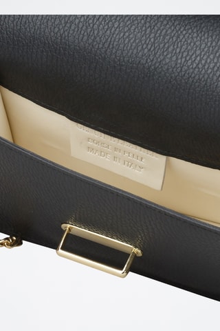 Sac bandoulière en cuir de veau - Noir