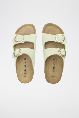 Mules en cuir 
Vert