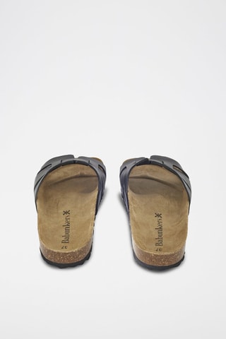 Mules en cuir 
Noir