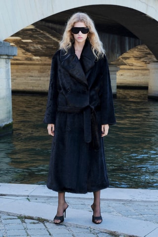 Manteau fausse fourrure avec ceinture - Noir