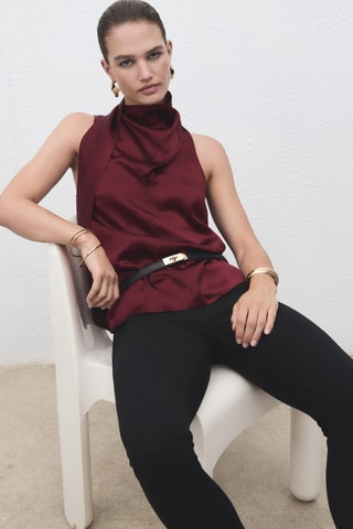 Blouse satinée avec foulard - Rouge