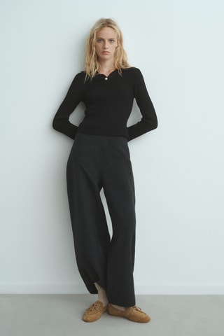 Pull maille côtelé bouton bijou - Noir