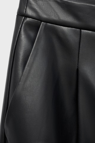 Pantalon large en cuir synthétique - Noir