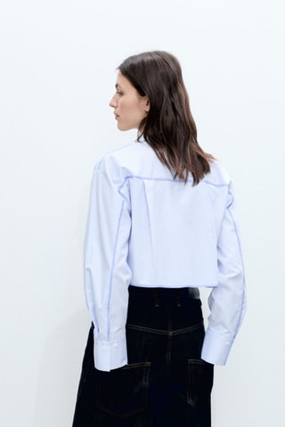 Chemise courte rayée avec détail de coutures - Bleu