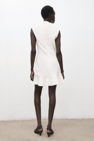 Robe à volants et col cheminée - Écru