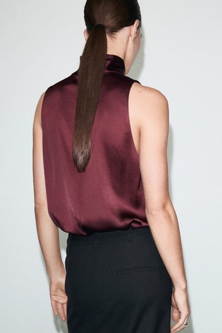 Blouse satinée col roulé - Bordeaux