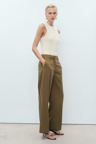 Pantalón recto tiro medio - Caqui