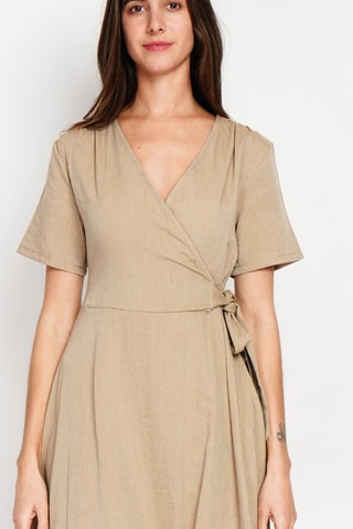 Vestido cruzado de lino - Camel