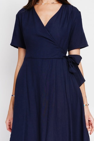 Vestido cruzado de lino - Azul marino