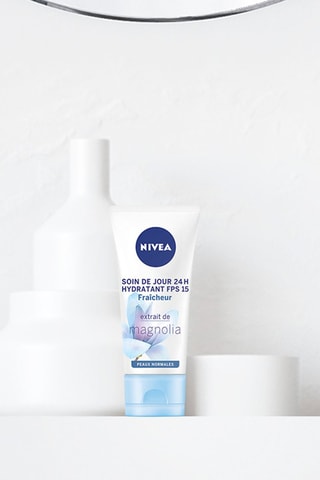Tratamiento de día frescor Hidratación 24H SPF 15 - 50 ml