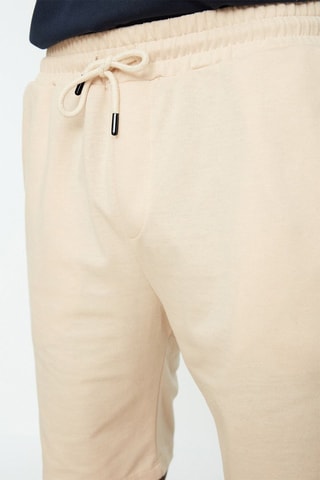 Short - Beige