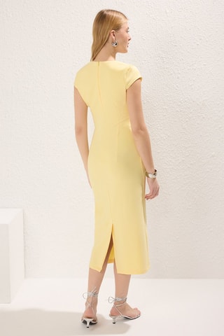 Robe droite - Jaune
