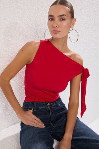 Top asymétrique - Rouge