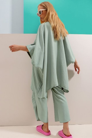 Kimono e pantaloni capri - Verde