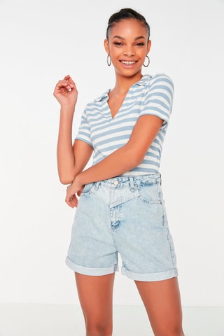Shorts in jeans a vita alta