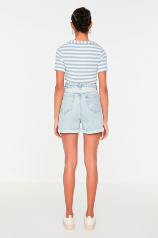 Shorts in jeans a vita alta