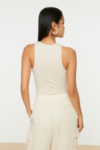 Body - Beige