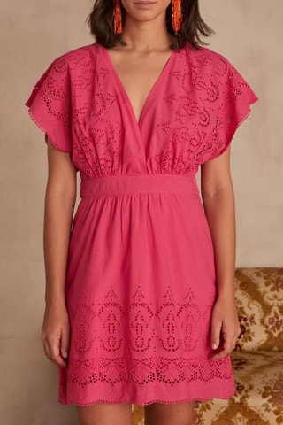 Vestido evasé con bordado inglés - Rosa