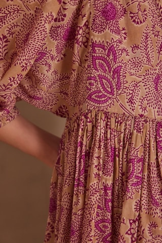 Vestido evasé - marfil y fucsia