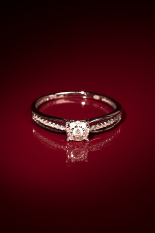 Anel solitário La Promise Ouro branco e diamantes