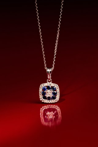 Pendentif Volga - Or blanc, diamants et saphirs