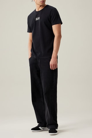 Camiseta regular - Negro