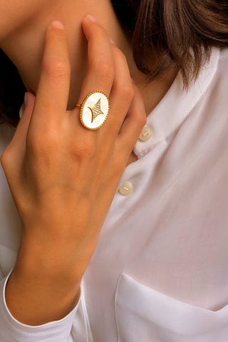 Bague dorée à l'or fin jaune - Nacre
