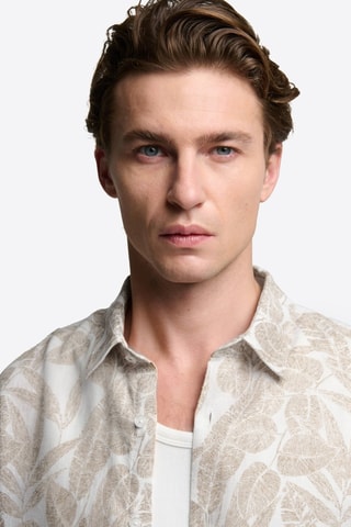 Camisa slim fit de lino - Beige