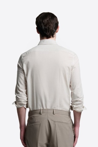 Camisa slim fit de lino - Beige