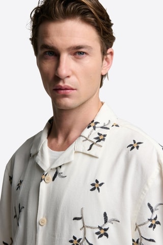 Camisa regular fit - Crudo