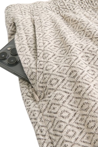 Short - Beige