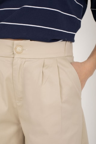 Short - Beige