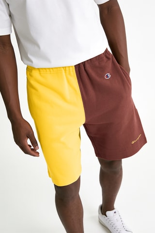 Short. Geel