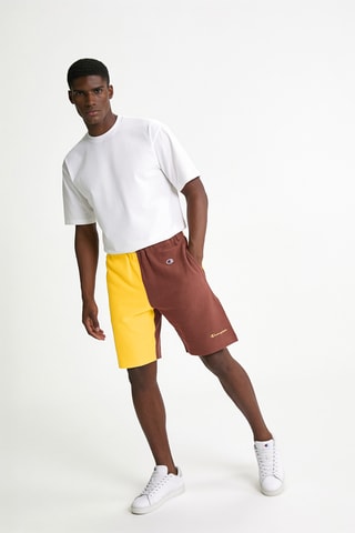 Short. Geel
