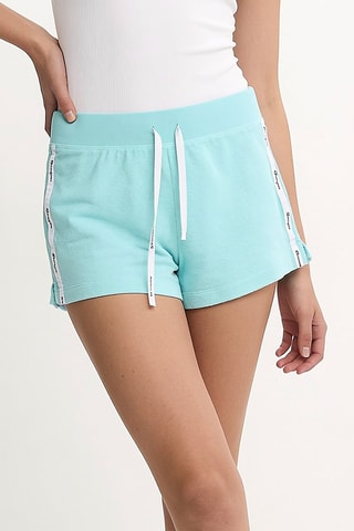 Short. Lichtblauw