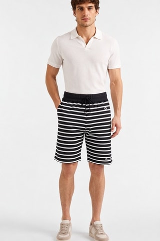 Short. Zwart