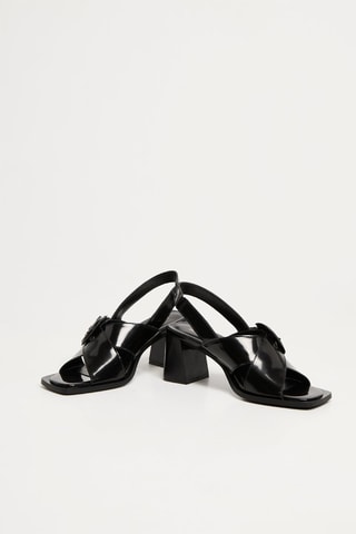 Sandales à talons vernies en cuir - Noir