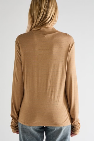 Top - Camel