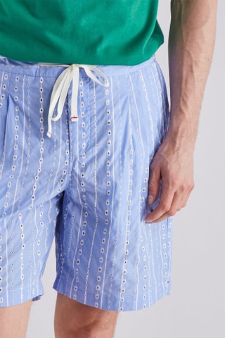 Short en broderie anglaise - Bleu clair