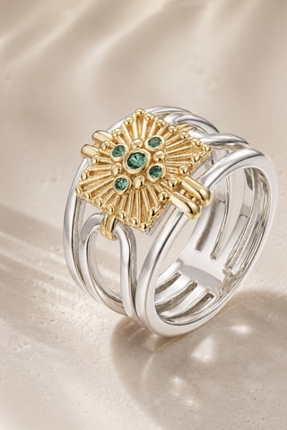 Anillo - Plata chapada en oro plateado y esmeraldas
